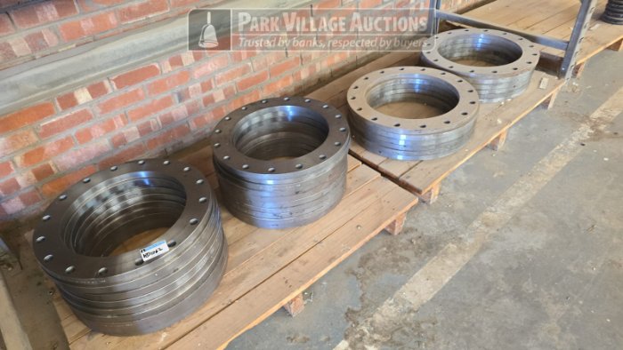 LOT 20 X 350MM FLANGES, 12 X 400MM FLANGES