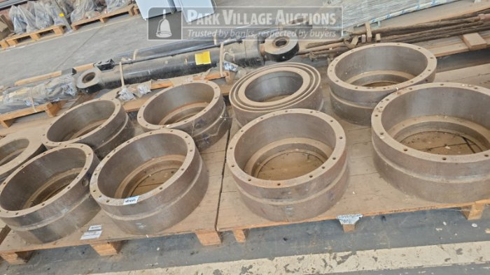 8 X ROLLER BEARING CAPSULE BRG FLO SIZER ROLLS706 OSBORN MMD MINERAL SIZER ROLL E S706 TWIN SHAFT 1150 MM CENTRES BEARING CAPSULE,