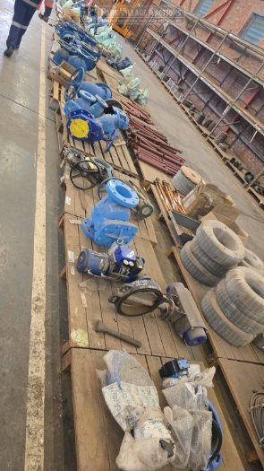 35 X VALVES VARIOUS SIZES