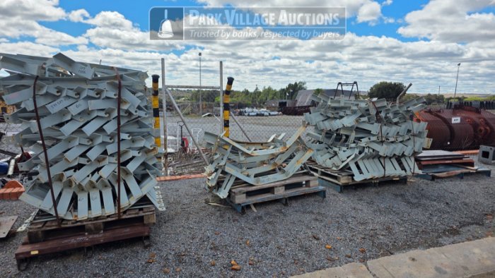 LOT TROUGHER IDLER FRAMES