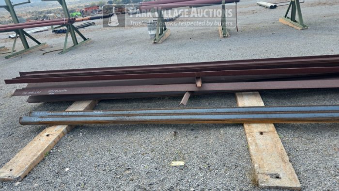 18 X ASSORTED ANGLED IRON - 125X75X10X6M AND 80X80X6X6MM