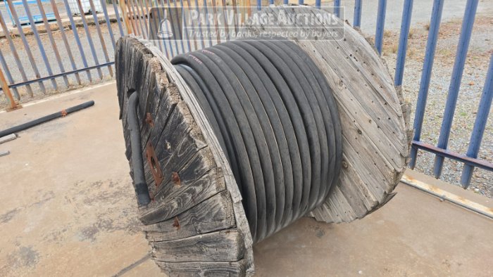 1 X 4X95 CALDE RED STRAP 3 CORE 11KV SWA PVC ELECTRIC CABLE
