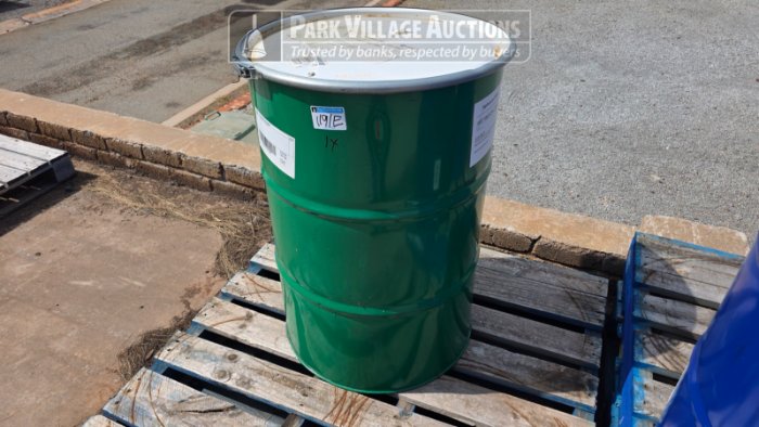 1 X 180KG DRUM OF CASTROL SPHEEROL HD GREASE