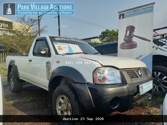 2011 NISSAN HARDBODY NP300 2.4I LWB 4X4 SCAB (ODO : NIL)