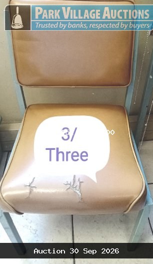 3 X VISITORS CHAIR