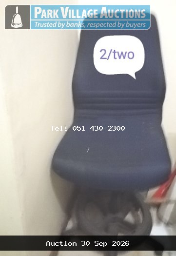 2 X COUNTER CHAIRS