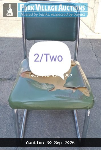 CUSTOMER RESTING CHAIRS X 2