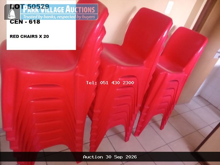 RED CHAIRS X 20