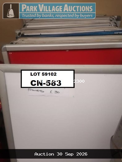 POSTER FRAMES X 30