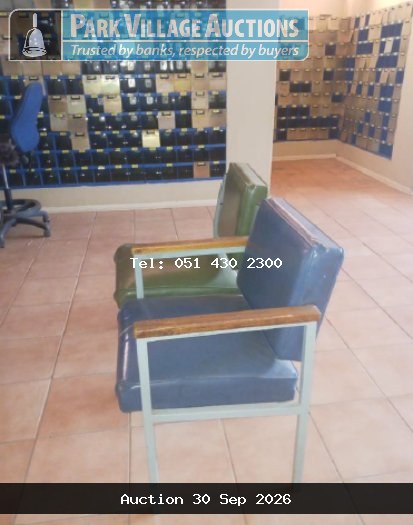 PLASTIC CHAIRS X 38