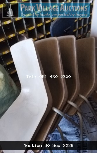 4 X PLASTIC CHAIRS