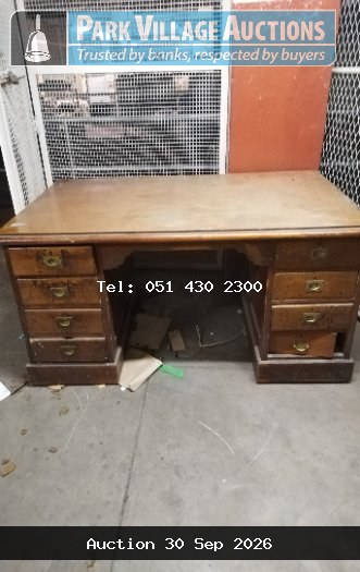 WOODEN OFFICE DESK