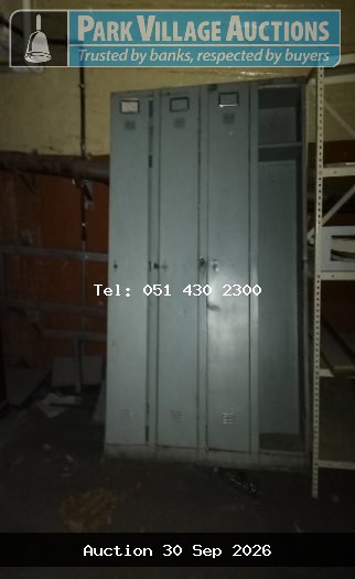 STEEL LOCKER - NO KEYS