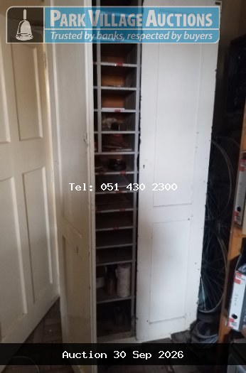 WOOD CABINET