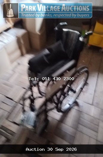 WHEEL CHAIR