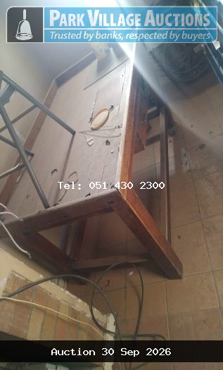WOODEN SORTING TABLE