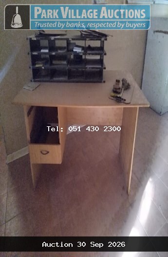 OFFICE TABLE WITH SMALL SORTING RACK
