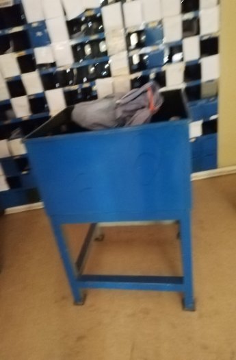 BLUE STEEL BIN