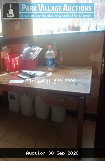 WOODEN TABLE