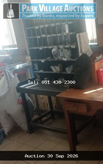 STEEL PIGEON HOLE SORTING PRESS