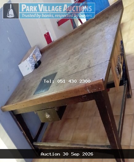 WOODEN SORTING TABLE