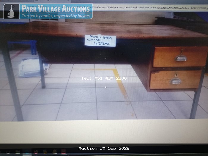 TABLE DESK