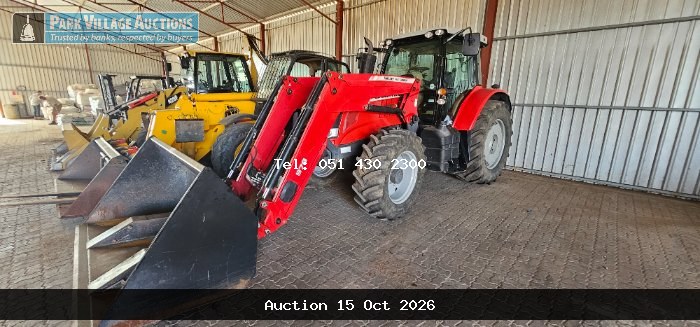 2016 MF7614 4X4 (ODO : 9500)