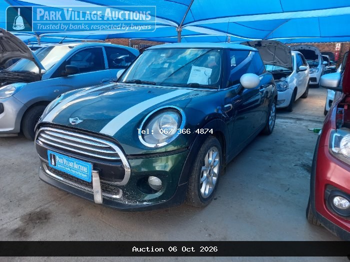2016 MINI COOPER