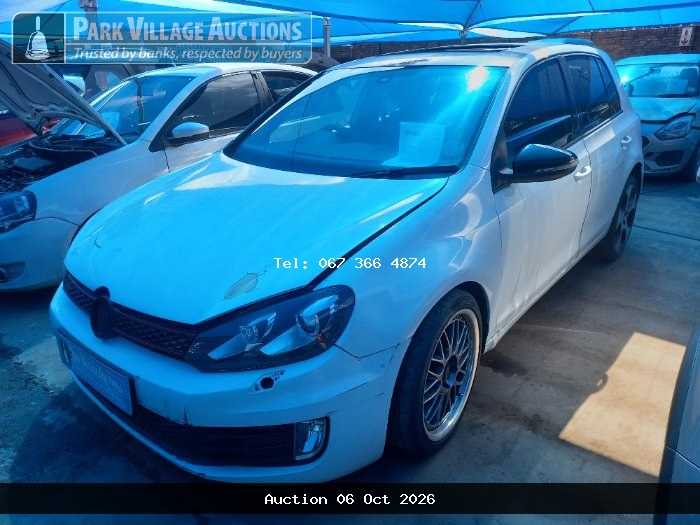 2013 VOLKSWAGEN GOLF VI GTI 2.0 TSI DSG