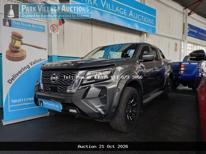 2021 NISSAN NAVARA 2.5DDTI LELE PLUS AT DC PU (ODO : 154303)