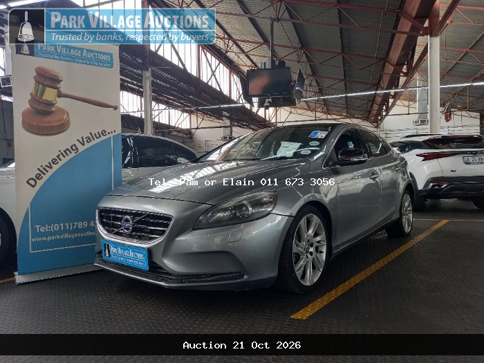 2016 VOLVO V40 D3 MOMENTUM GEARTRONIC (ODO : 156158)