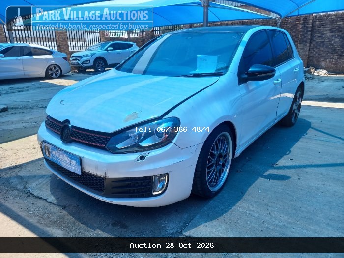 2013 VOLKSWAGEN GOLF VI GTI 2.0 TSI DSG