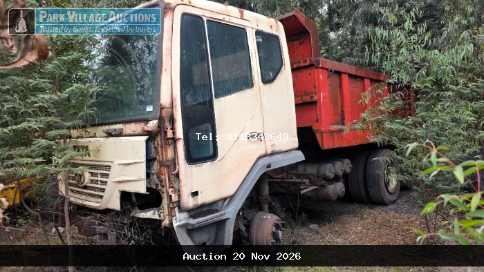 1 X TATA NOVUS 3434 10M TIPPER TRUCK - NON-RUNNER, NO ENGINE, STRIPPED, NO NATIS